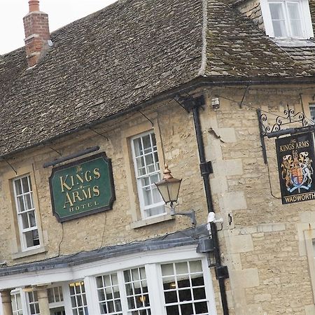 The Kings Arms Hotel Melksham Dış mekan fotoğraf